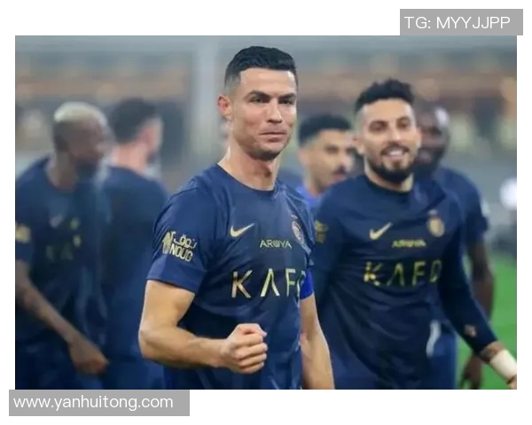 足球巨星精彩瞬间集锦 英语解说助力球迷深入了解球员风采