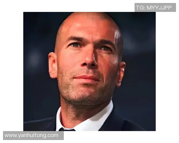 足球历史十大传奇球星巅峰时刻盘点，回顾他们的辉煌成就与影响力